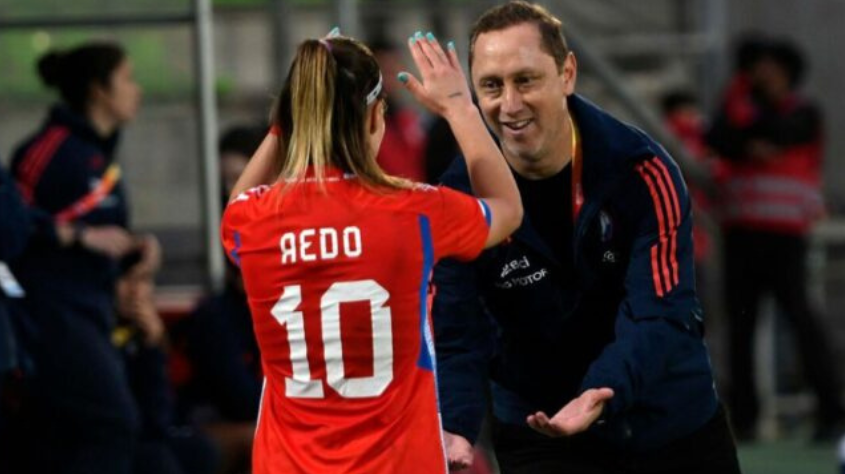 Luis Mena: “Vamos a necesitar máxima concentración” ante Uruguay y pide igualdad con VAR en el torneo femenino