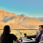 rincón clandestino enjoy santiago con terrazas y vista al valle del aconcagua