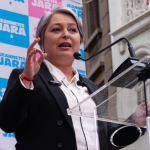 Jara en la mira: su plan de seguridad ambiguo y sin dirección enfrenta duras críticas