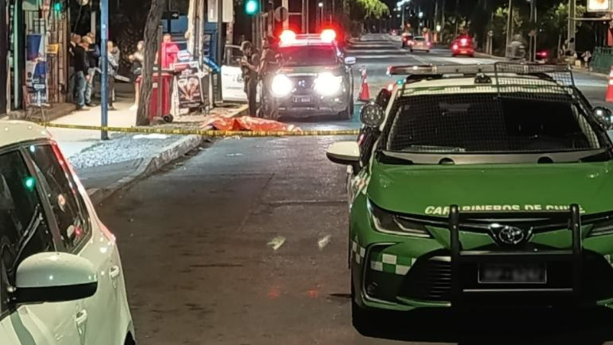 Botillería en Colina: violento asalto termina con delincuente abatido por dueño del local